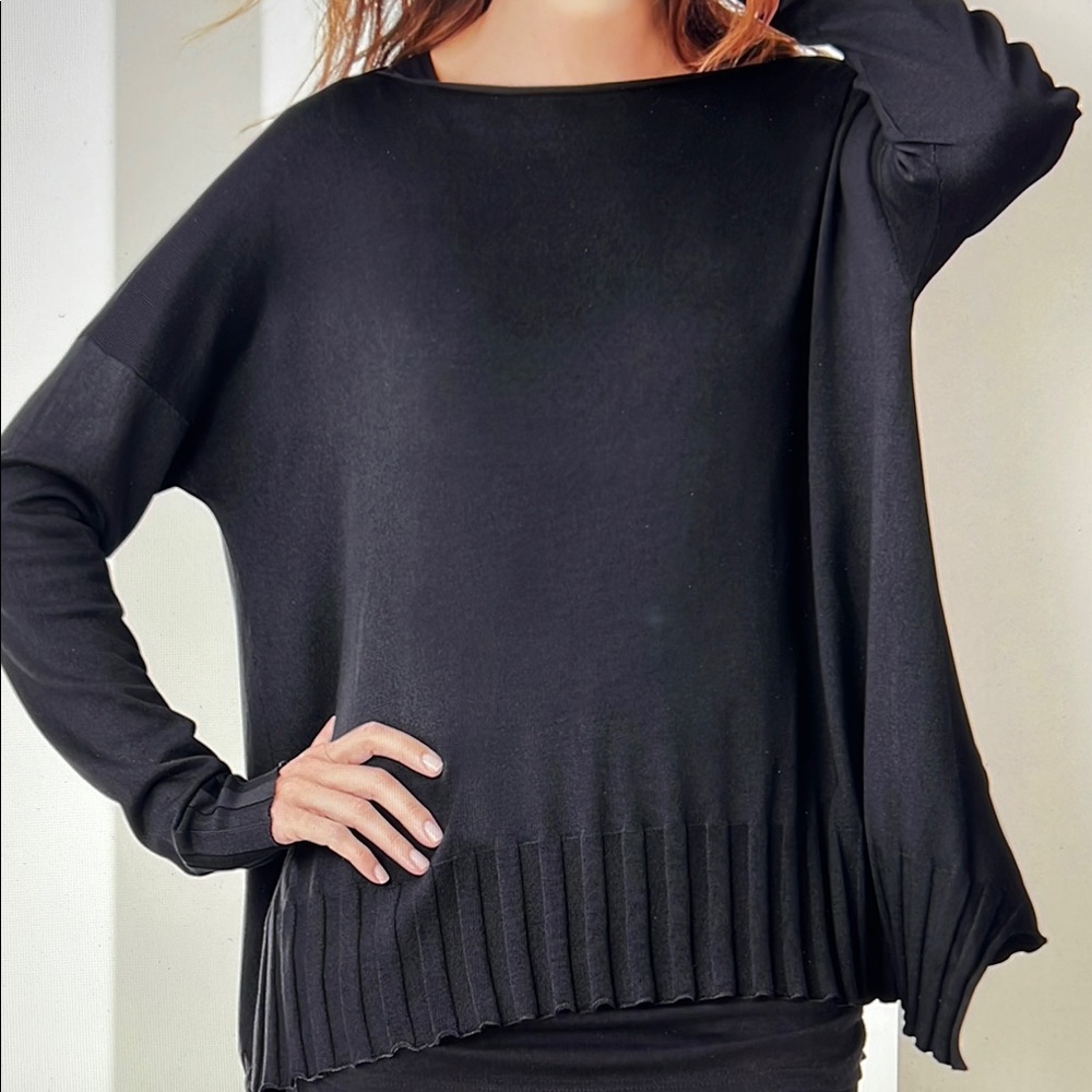 Black Women's Boatneck Pleated Hem Sweater